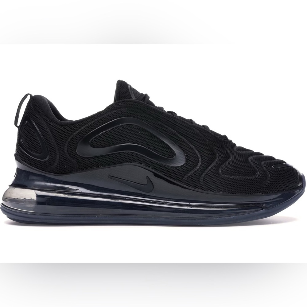 Women Black Air Max 720. Size US6.5